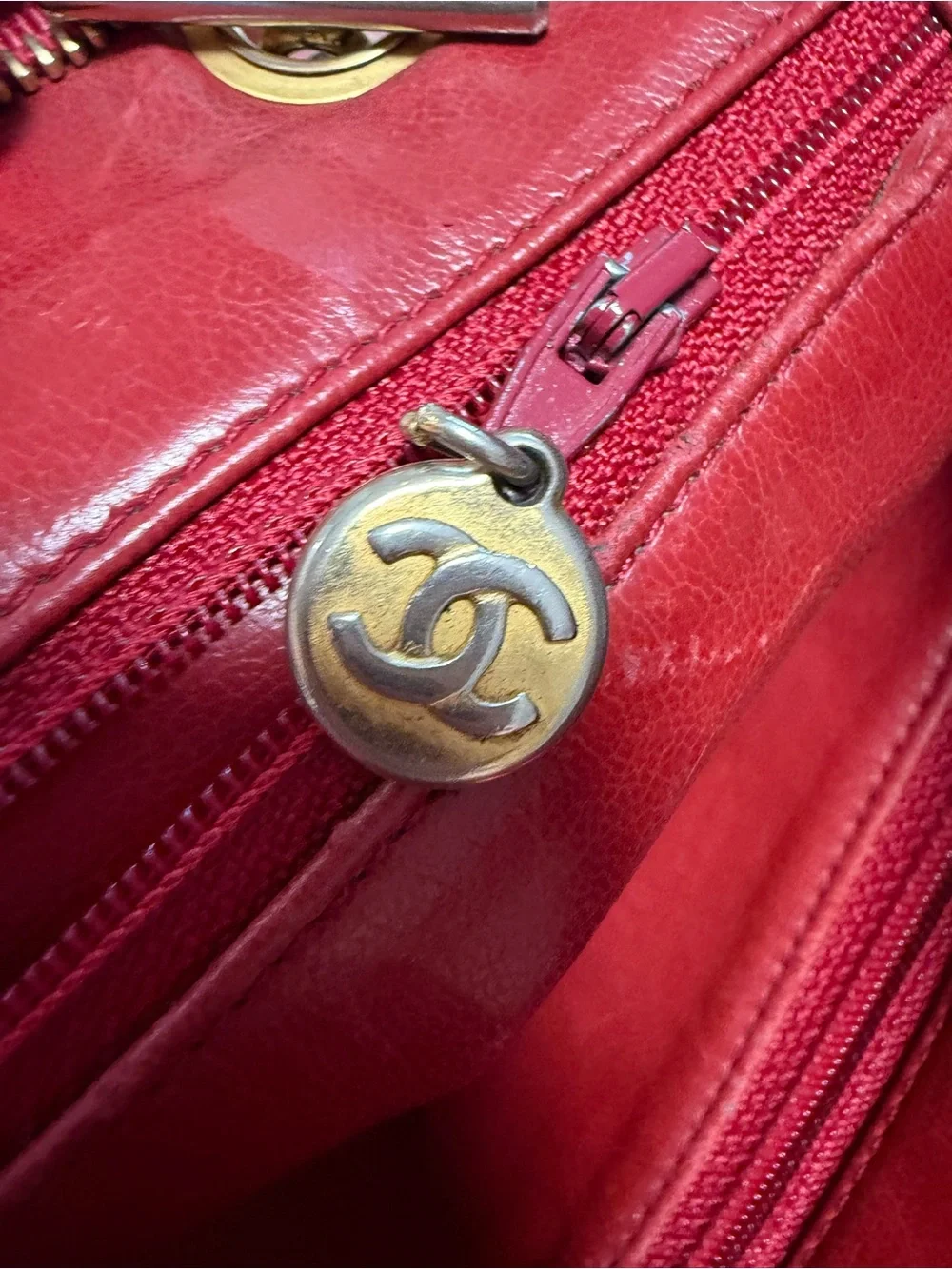 CHANEL Red Quilted Leather Chain-Handle Tote